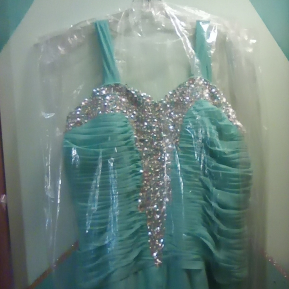 Turquoise Prom dress
